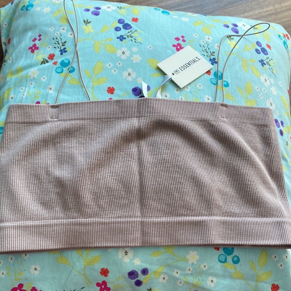 Cropped tank top - Picture 3 of 5